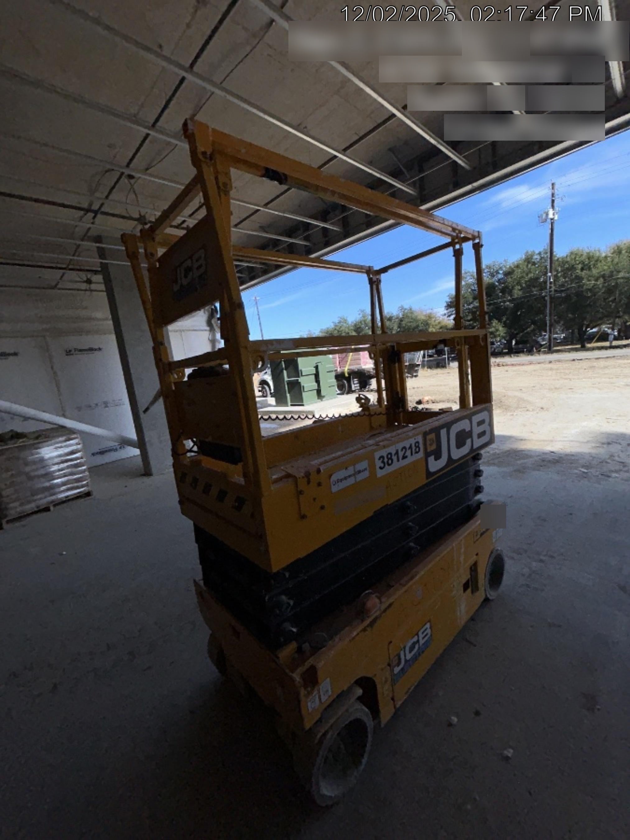 2024 JCB S1932E