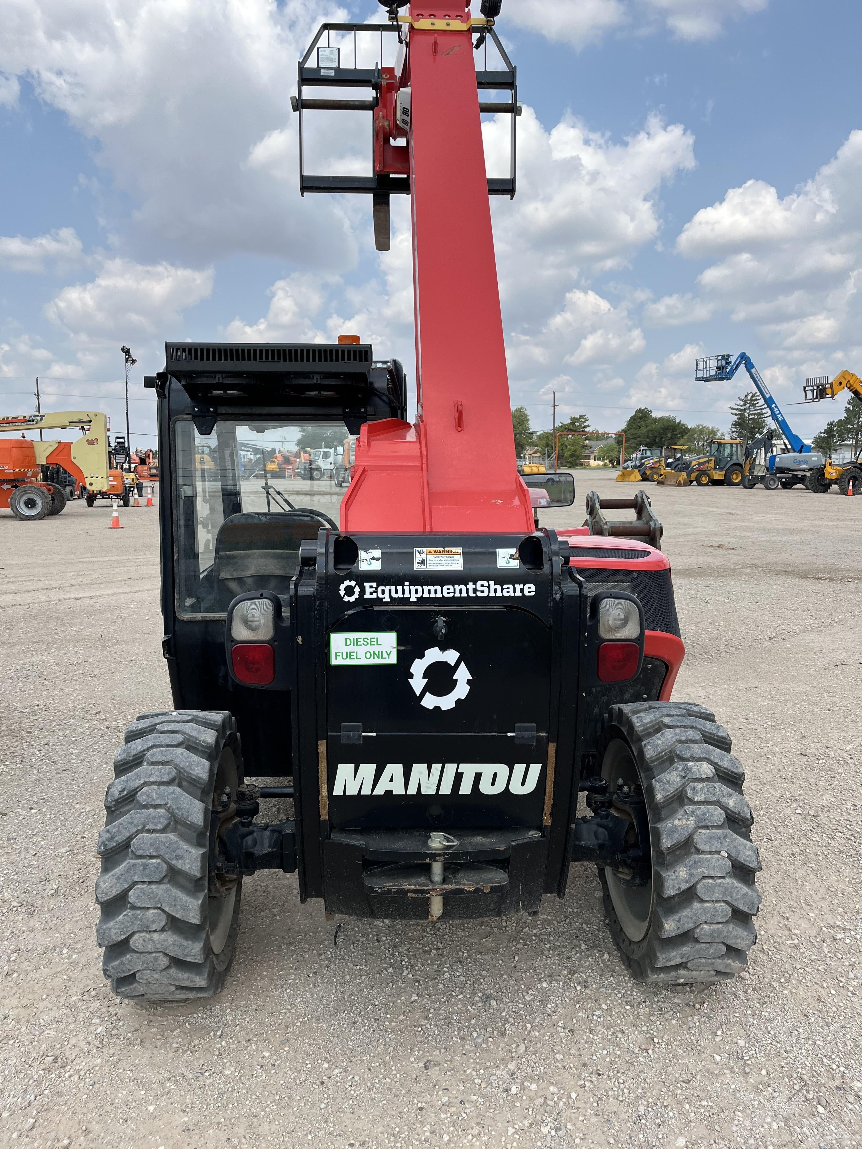 2022 MANITOU MTA5519