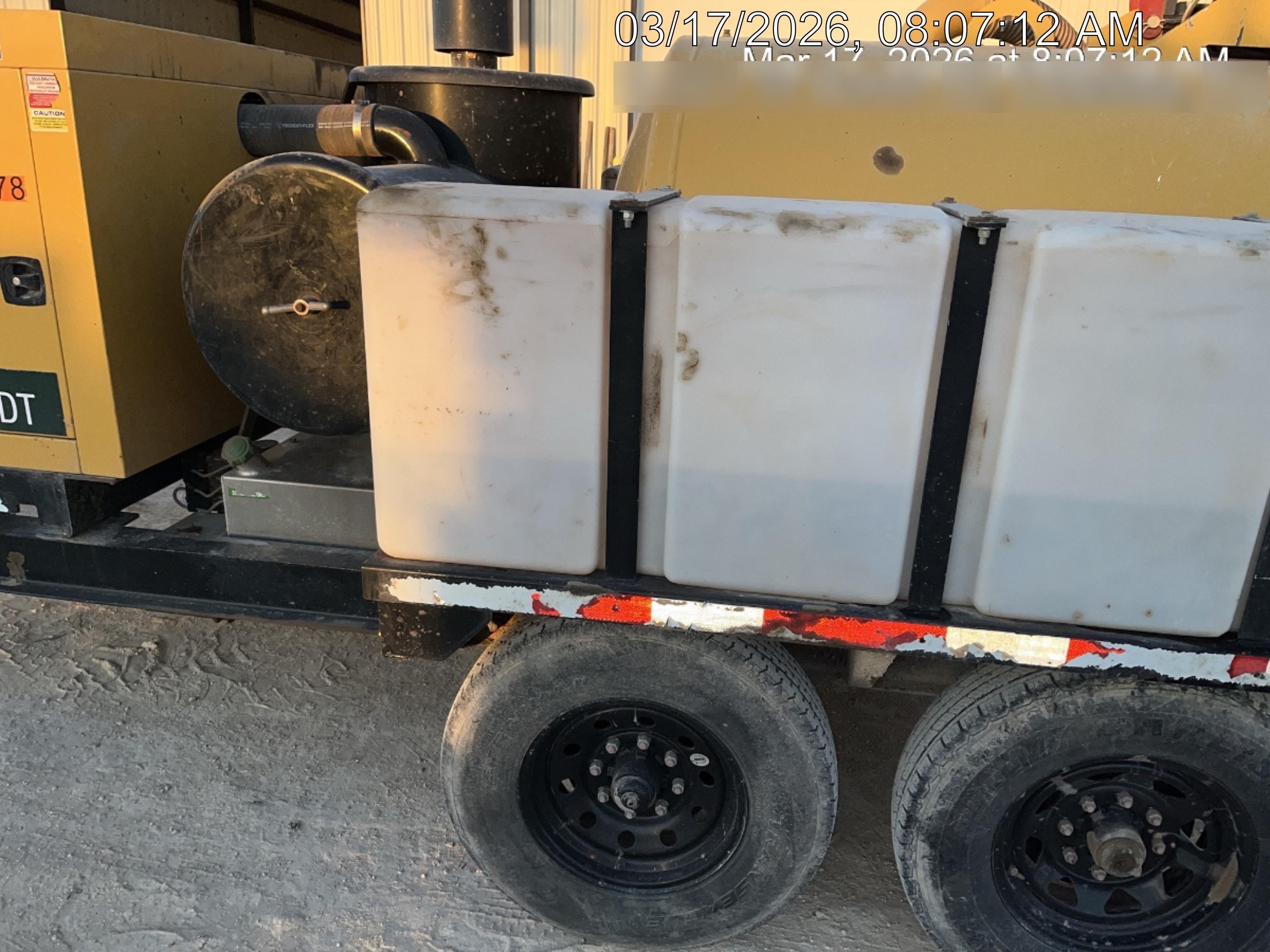 2023 Vac-Tron LP573XDT T4 Koehler Diesel Engine, 500 Gallon Debris Tank, x2 100 Gallon Water Tanks