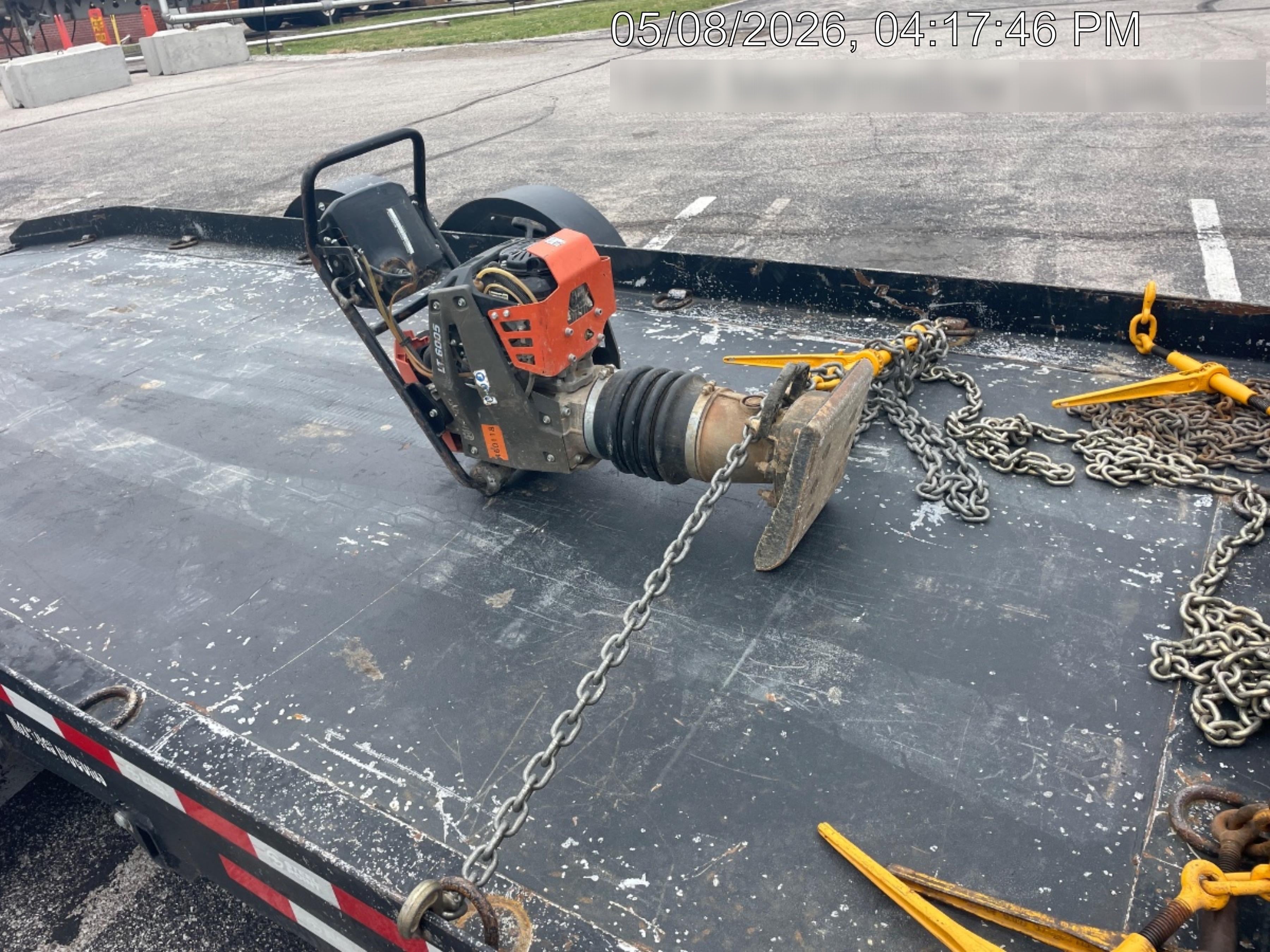 2024 HUSQVARNA LT6005