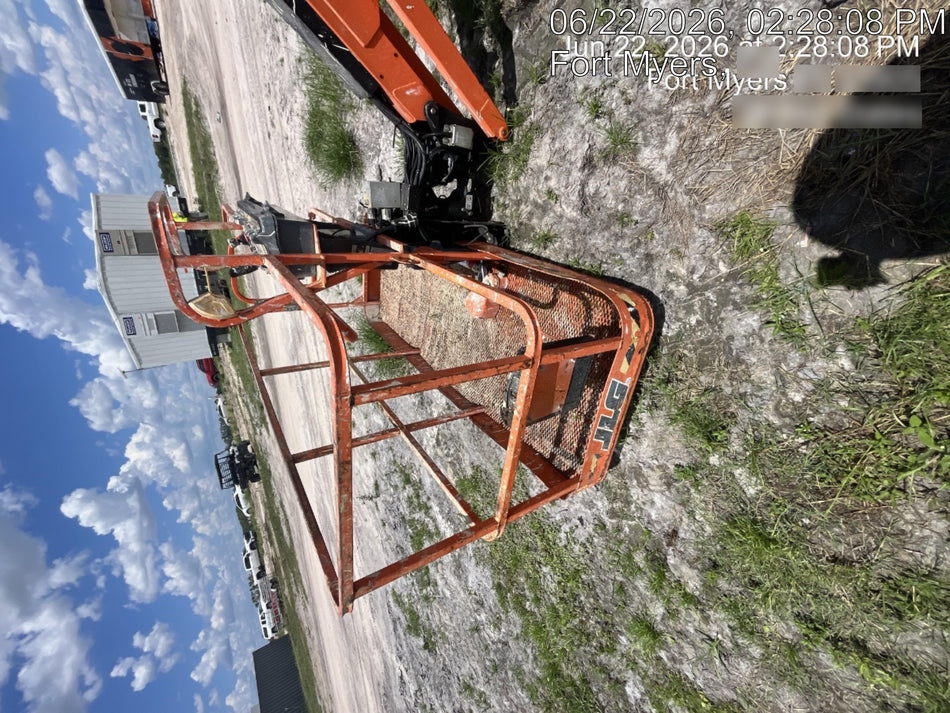 2022 JLG 860SJ