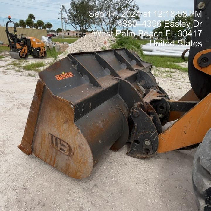 2018 WERK-BRAU 3.5 cu yd Bucket - Werk-Brau