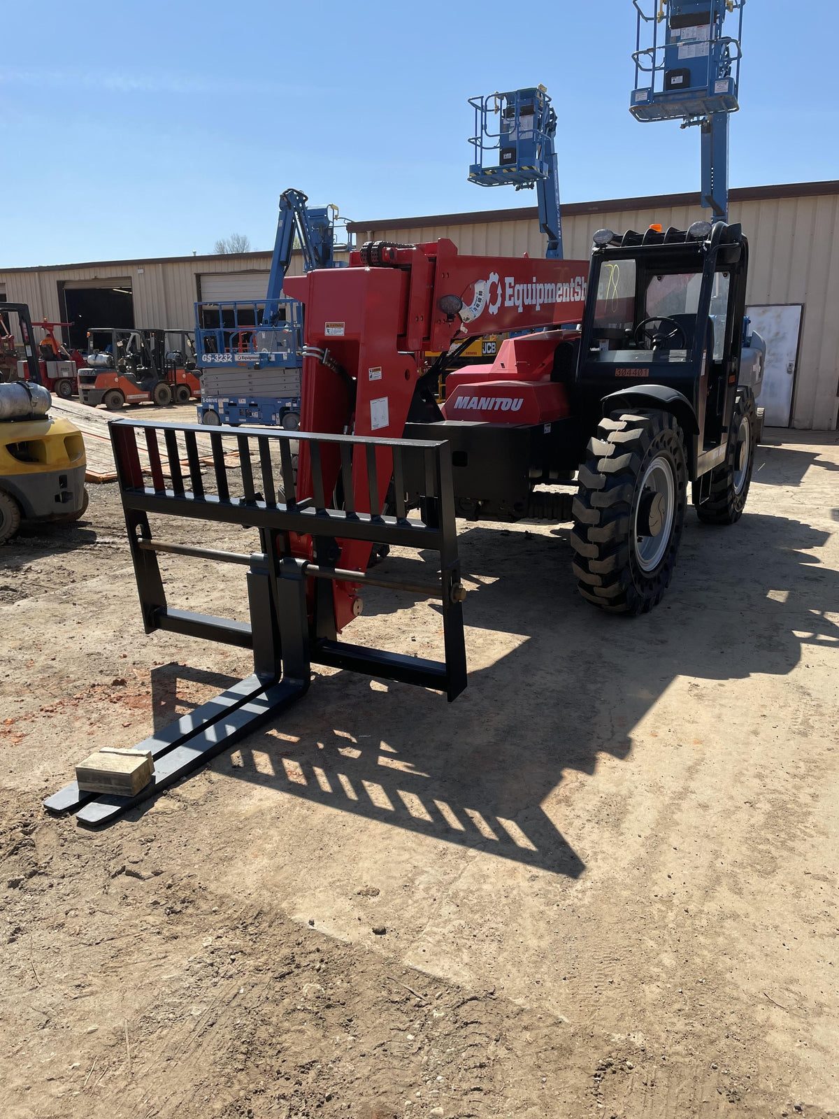 2023 MANITOU MTA8044