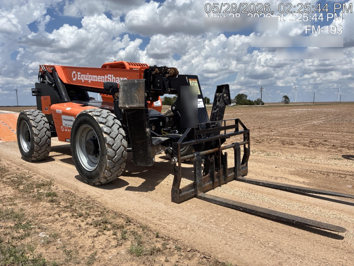 2023 SKYTRAK 10054