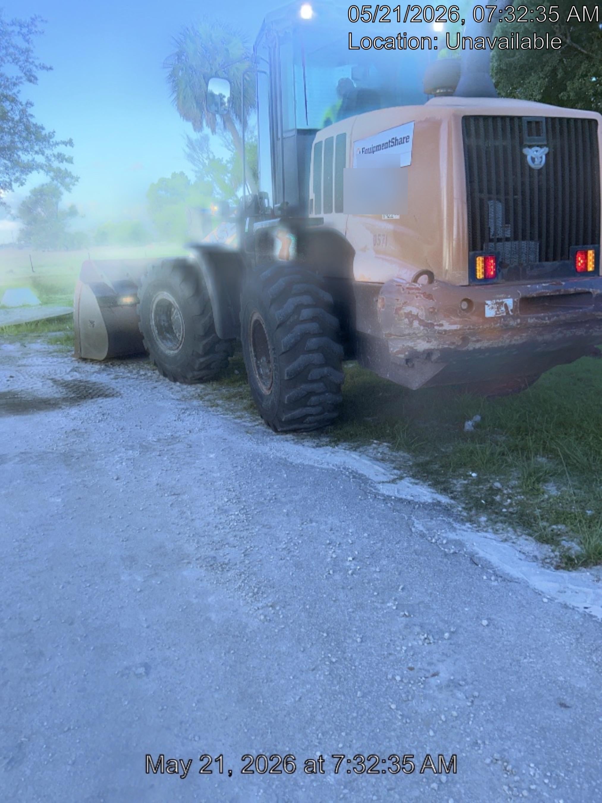 2017 CASE 621G