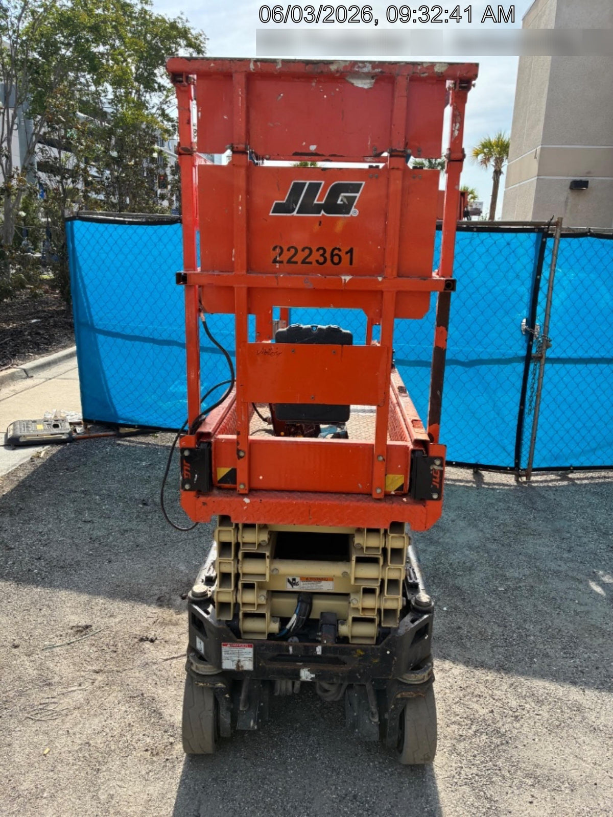2022 JLG ES1932