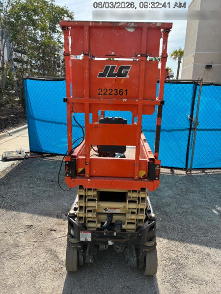 2022 JLG ES1932