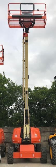 2019 JLG 660SJ