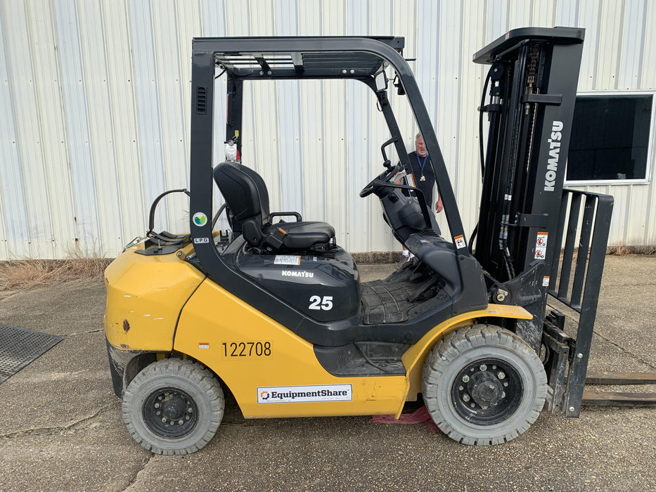 2020 KOMATSU FG25T-16