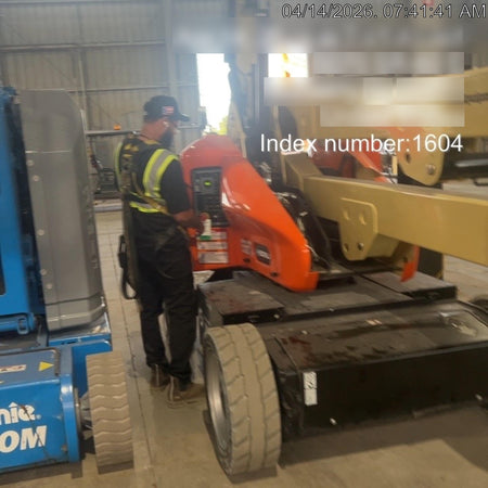 2024 JLG E450AJ