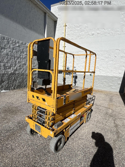 2017 Haulotte Optimum 1931E Haulotte 19' Scissor Lift