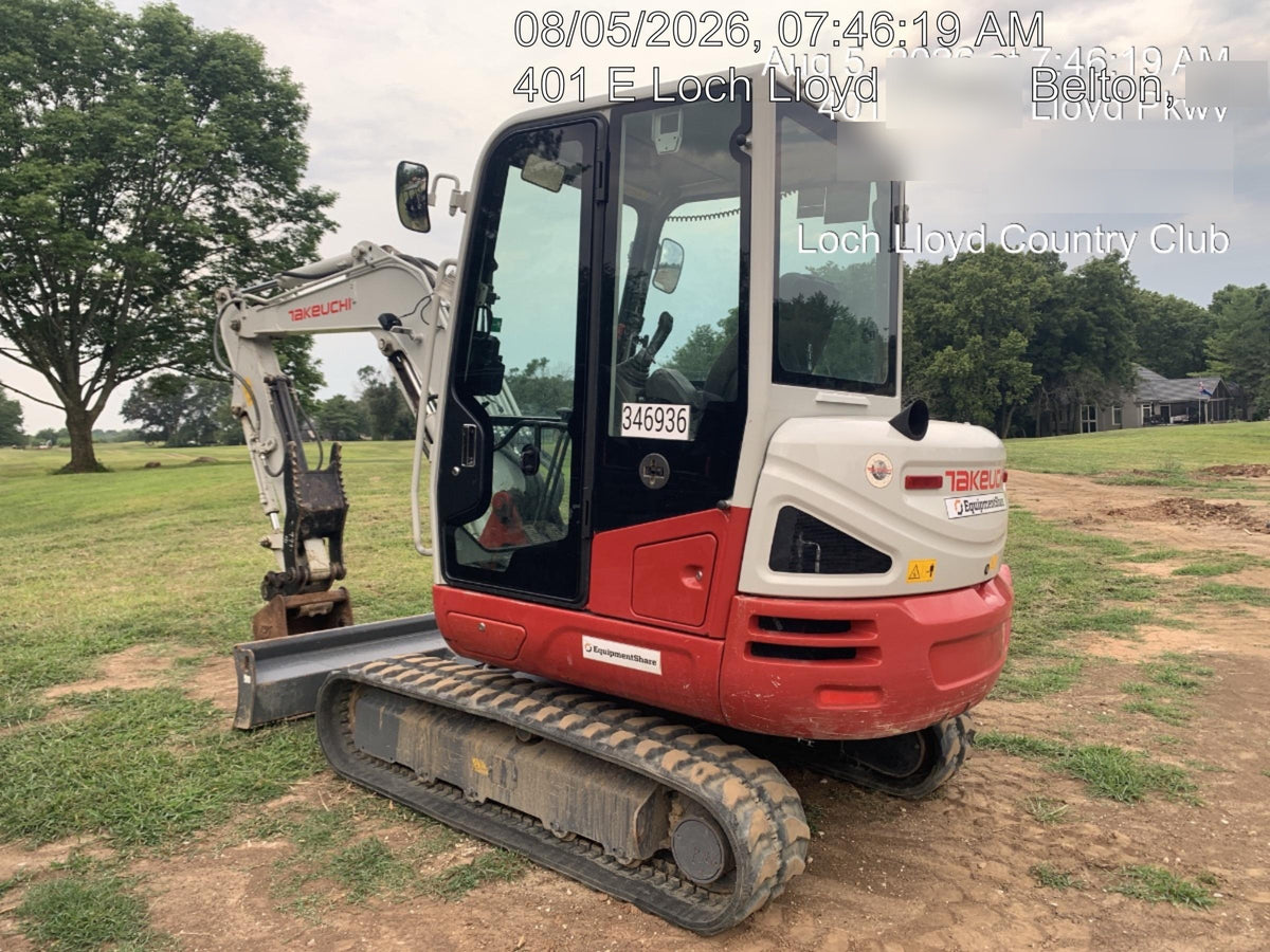 2023 TAKEUCHI TB240-CR
