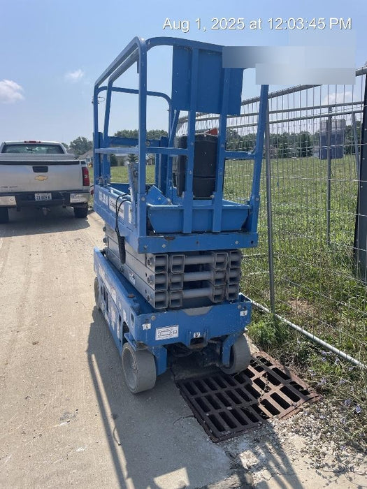 2020 Genie GS-1930 Solid Non Marking Tires, Beacon, Folding rails with half height swing gate