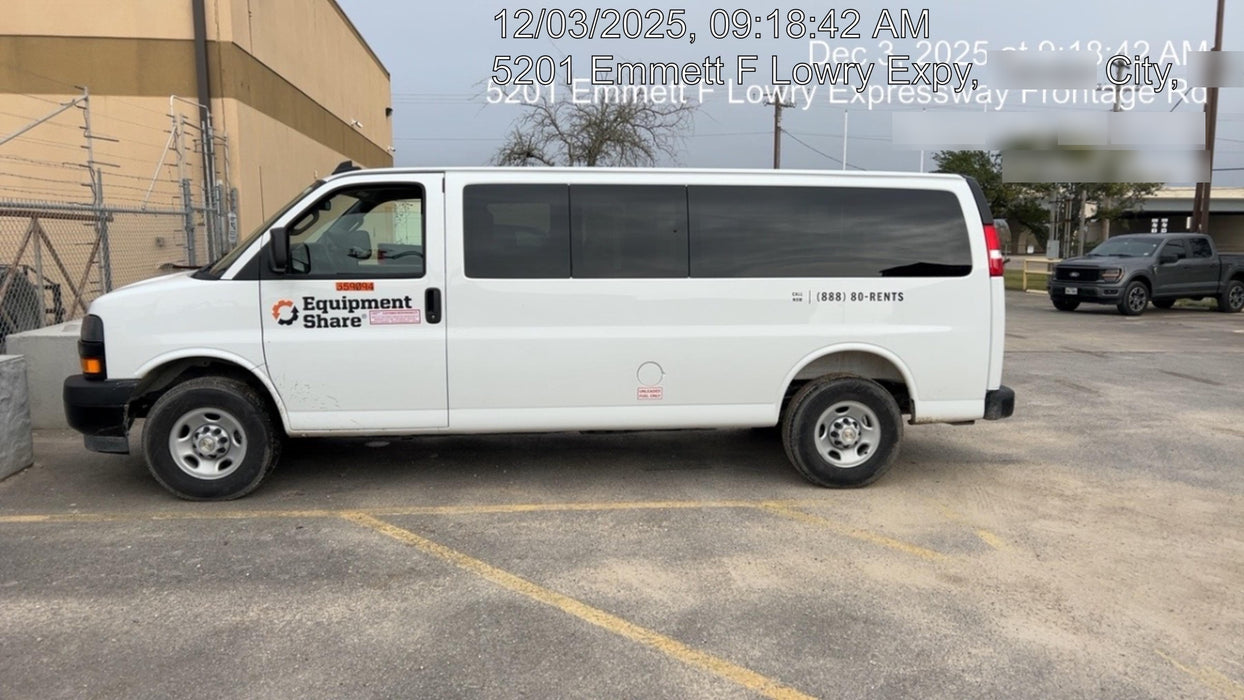 2025 CHEVROLET Express Van - Rental