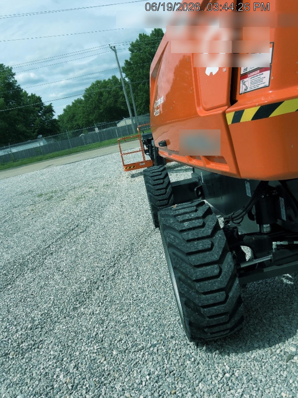 2025 JLG 660SJ