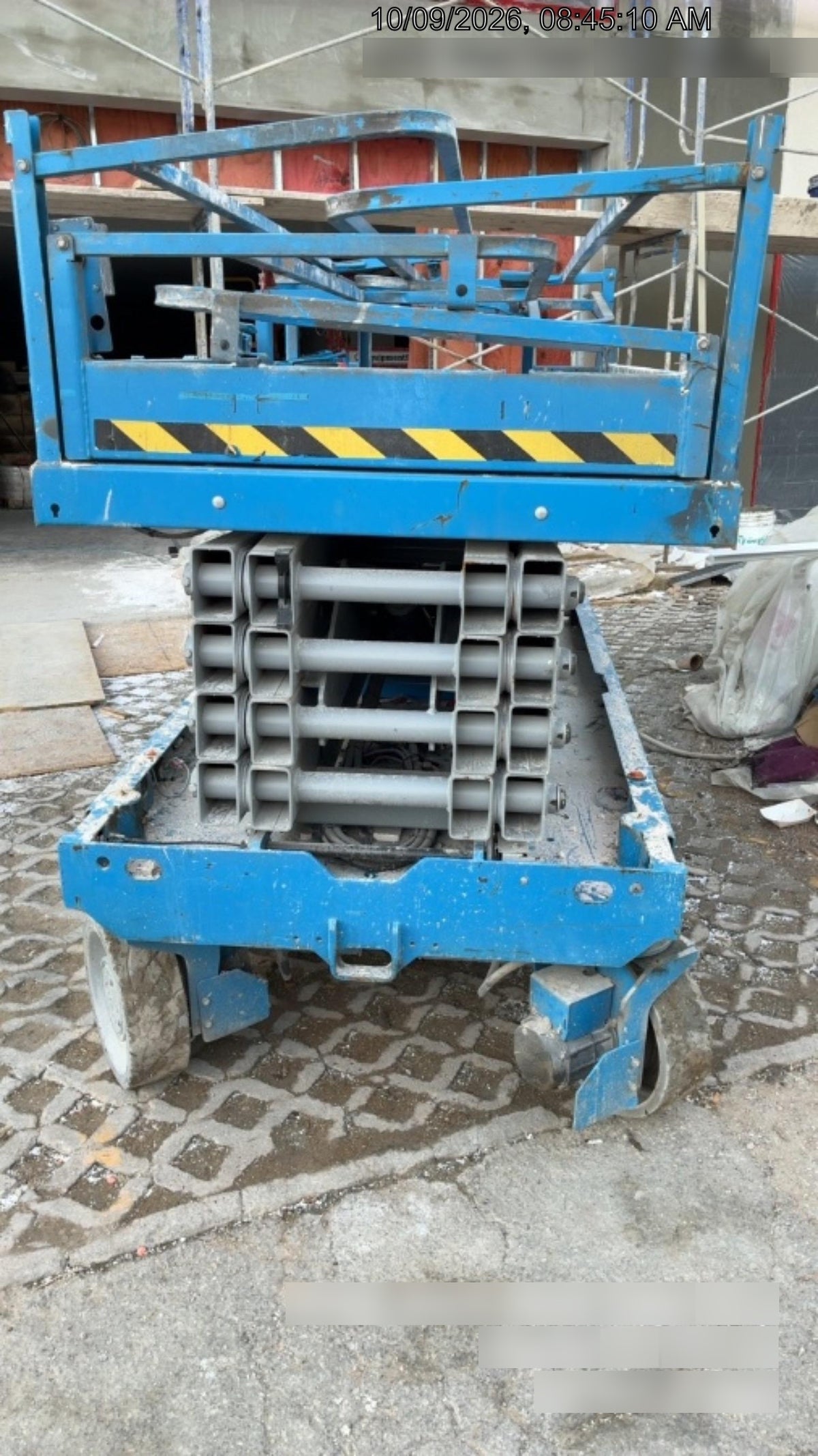 2023 GENIE GS-3246