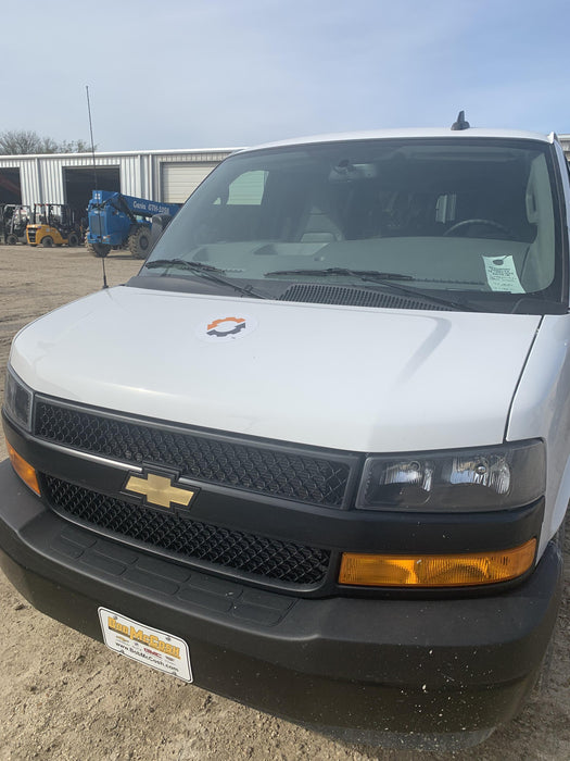 2023 CHEVROLET Express Van - Rental