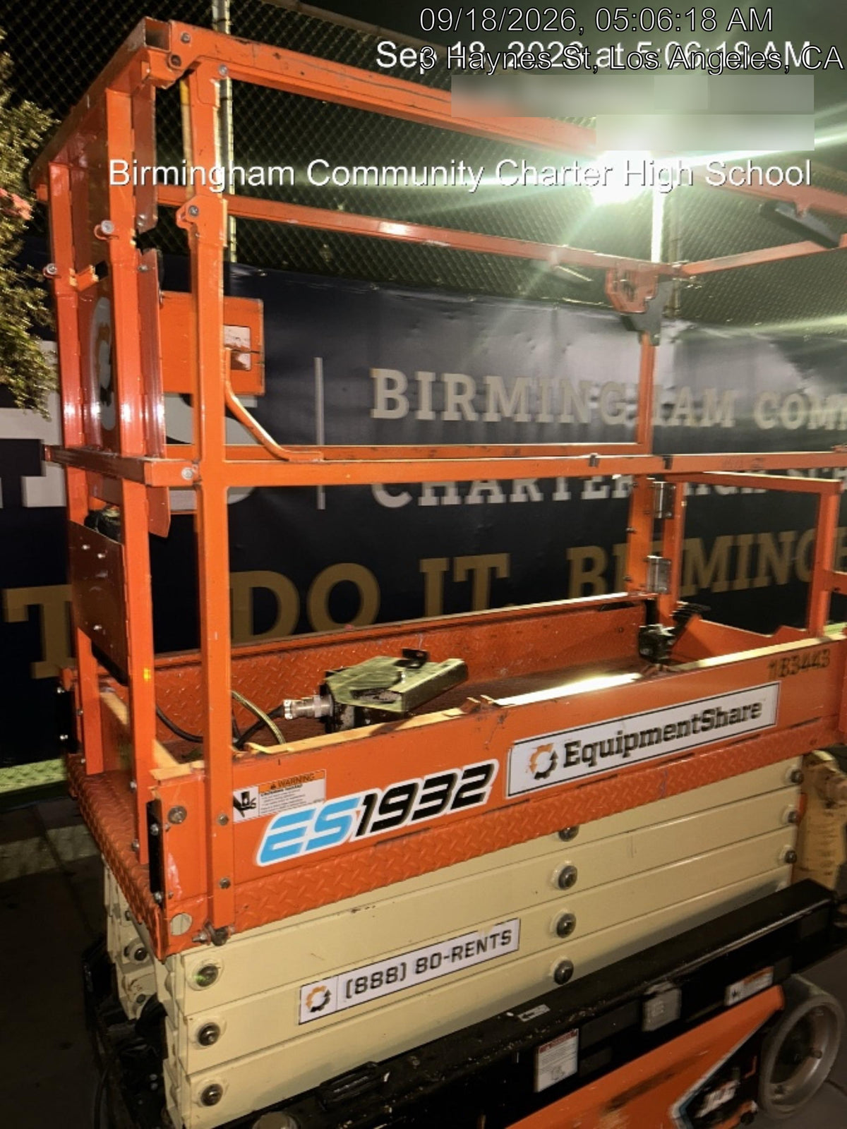 2021 JLG ES1932
