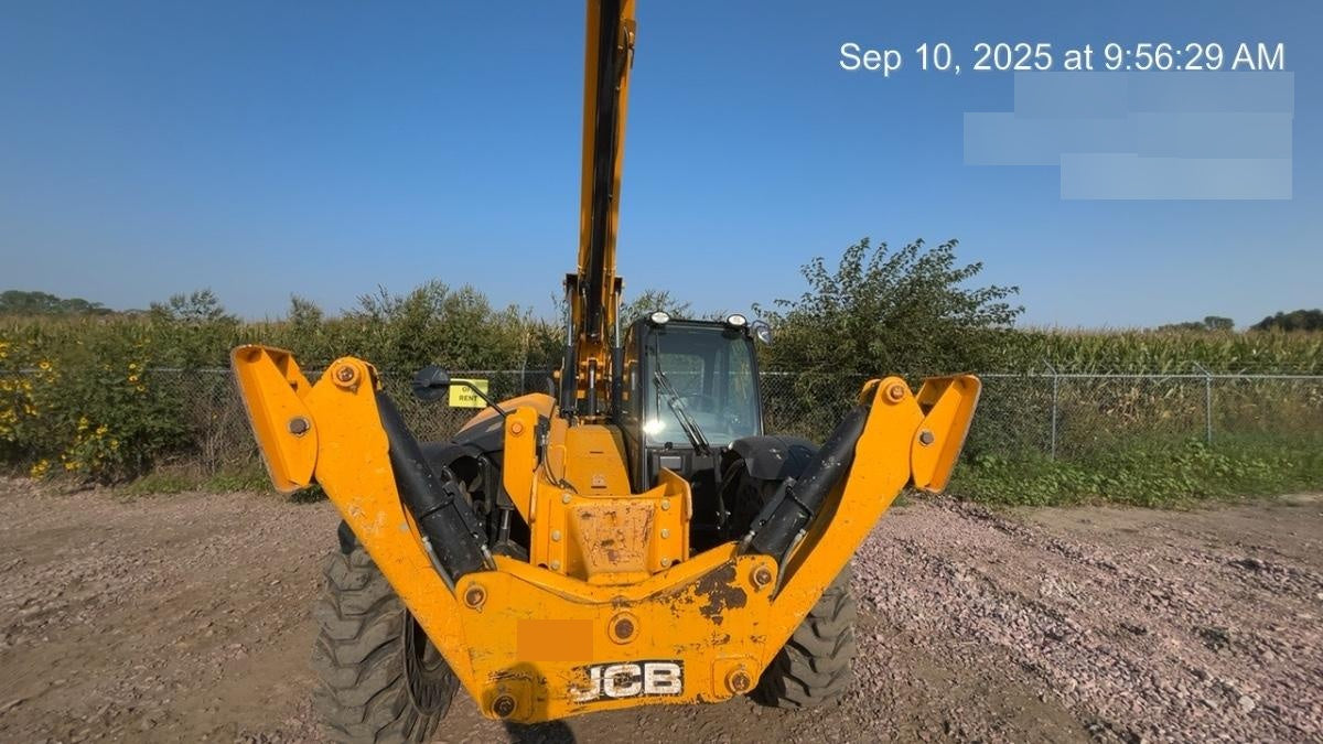 2020 JCB 510-56 Cab/Heat/Air, 74 HP, Solid Tires, STD Worklight, Beacon, Aux Hydraulics, Lifting Eye, Back up Alarm w/66" Carriage/60" Forks