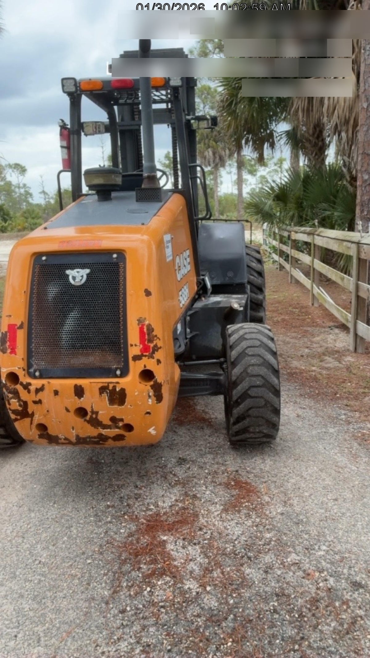 2023 CASE 588H