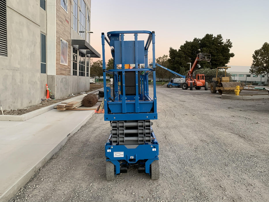 2020 Genie GS-1930 Solid Non Marking Tires, Beacon, Folding rails with half height swing gate, 800W Inverter