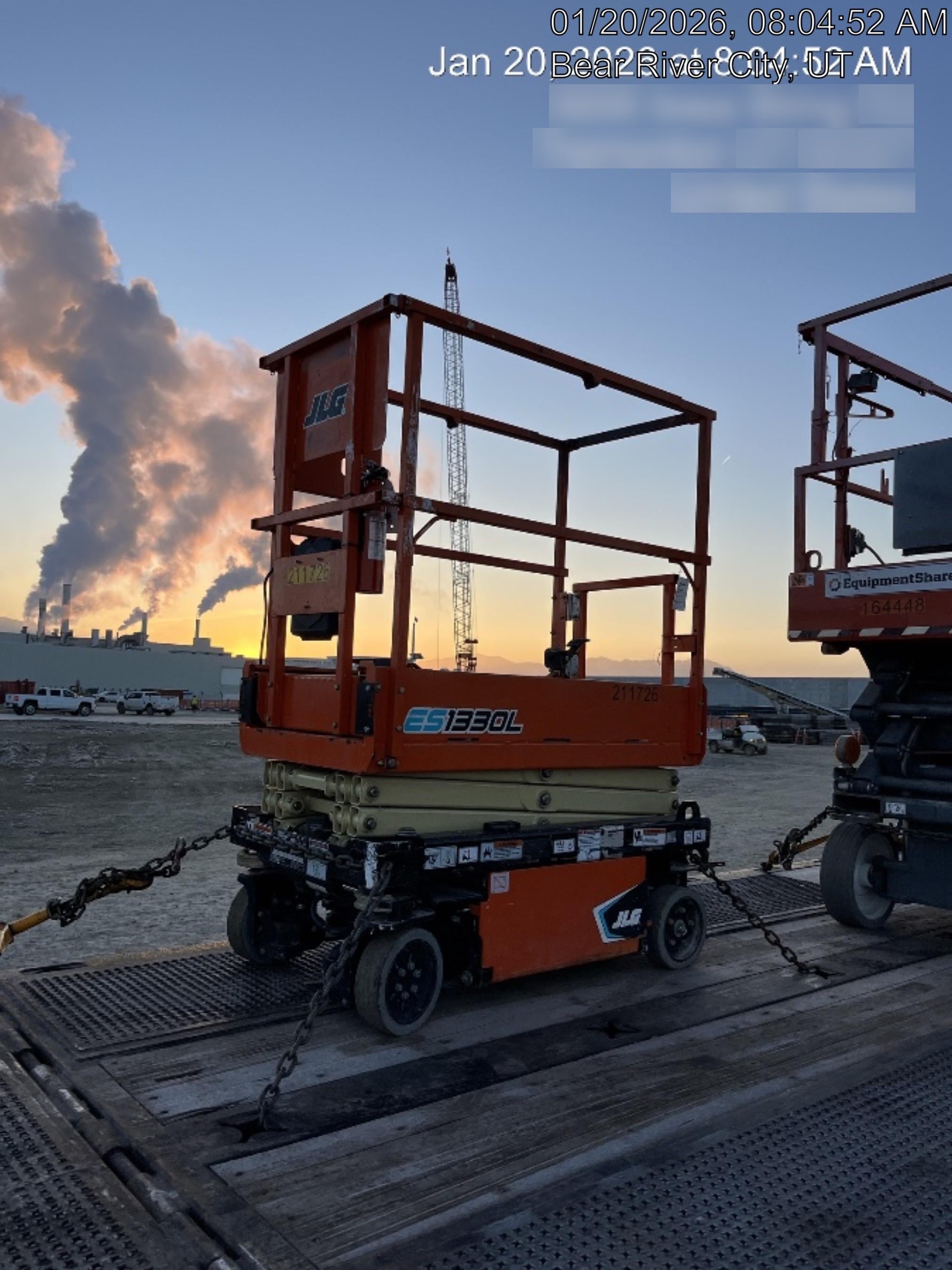 2022 JLG ES1330L
