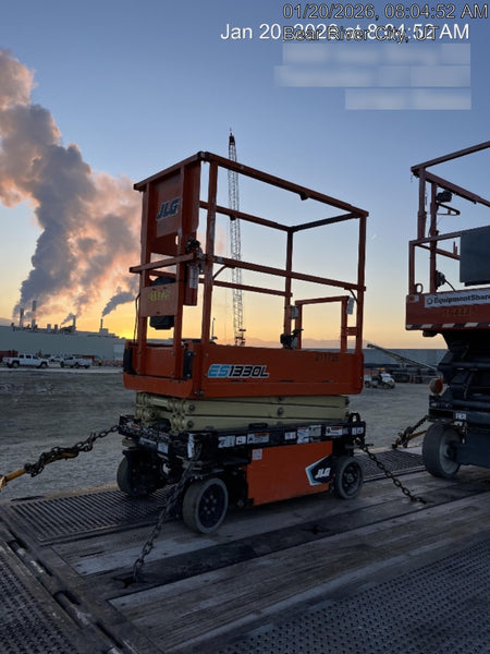 2022 JLG ES1330L