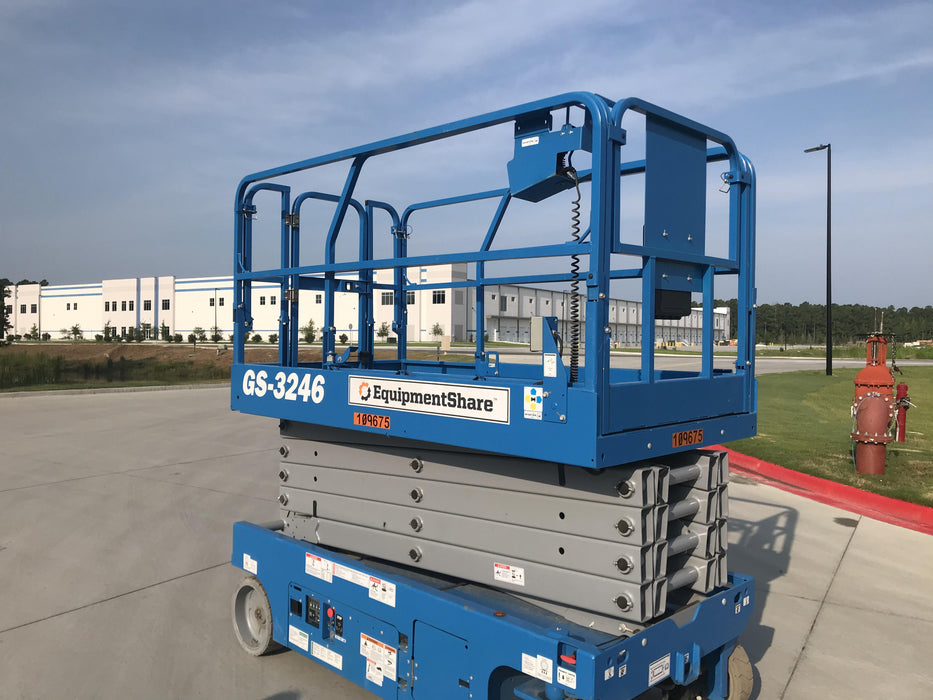 2020 Genie GS-3246 Standard, Folding full height swing gate