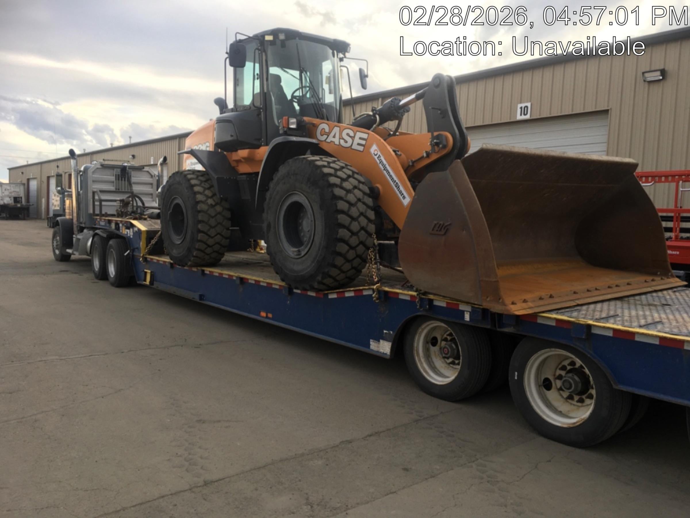 2023 CASE 821G