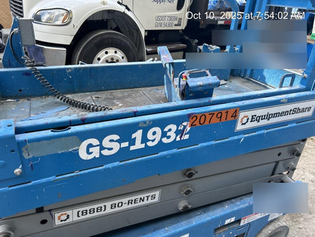 2022 GENIE GS-1932