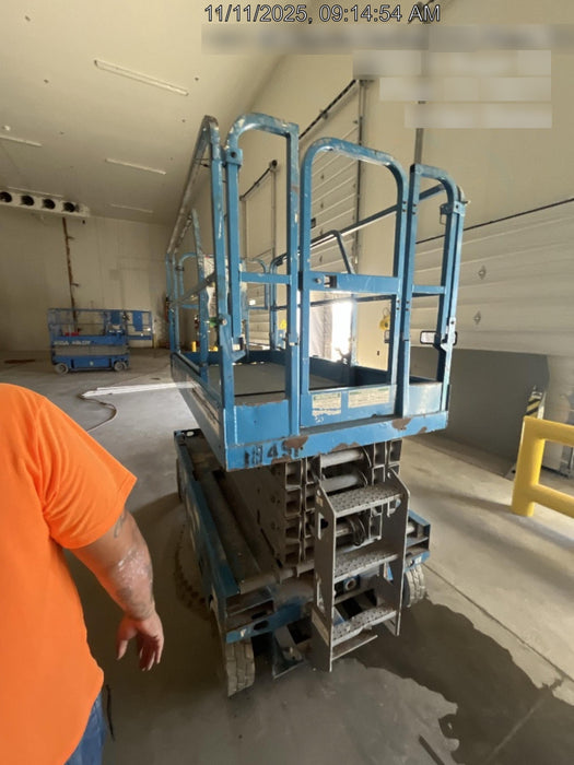 2018 Genie GS-3246 Genie GS-3246 w/Folding rails, Full height swing gate