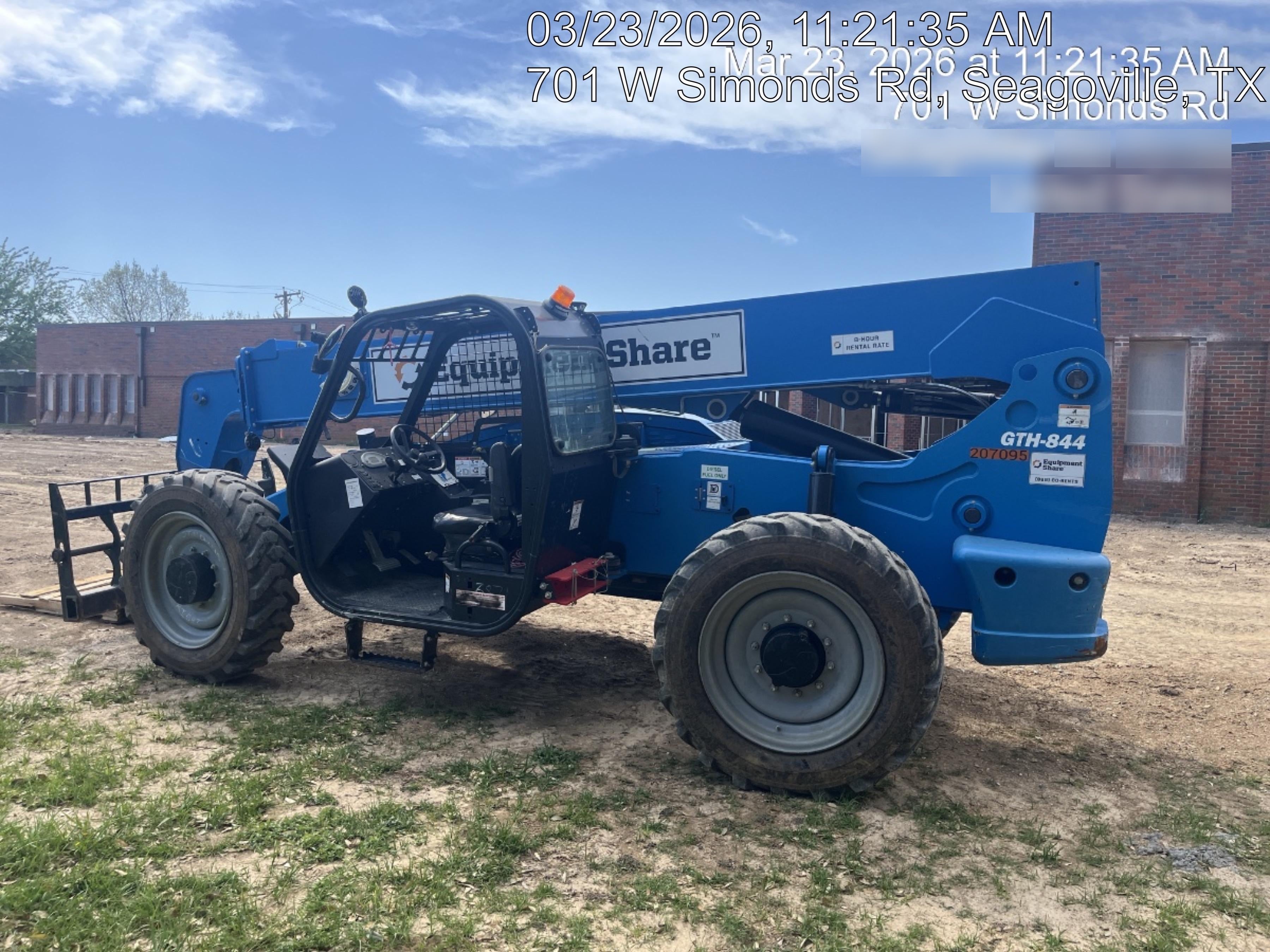 2022 GENIE GTH-844