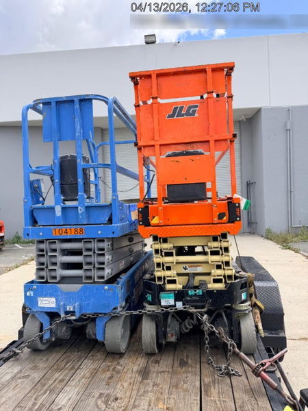 2023 JLG ES1932