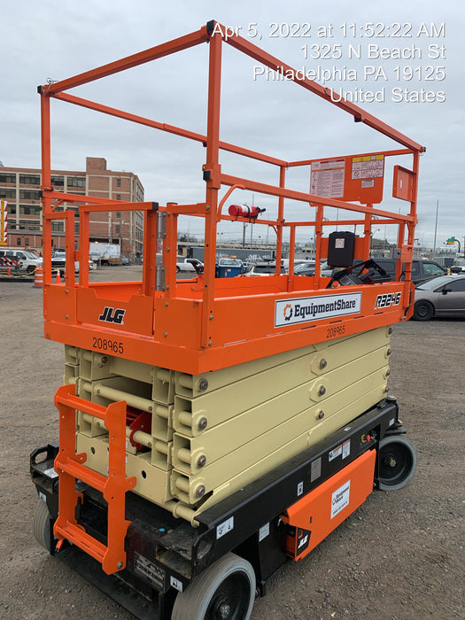 2022 JLG R3246