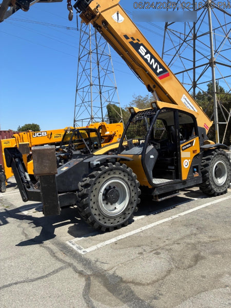 2021 SANY STH1056