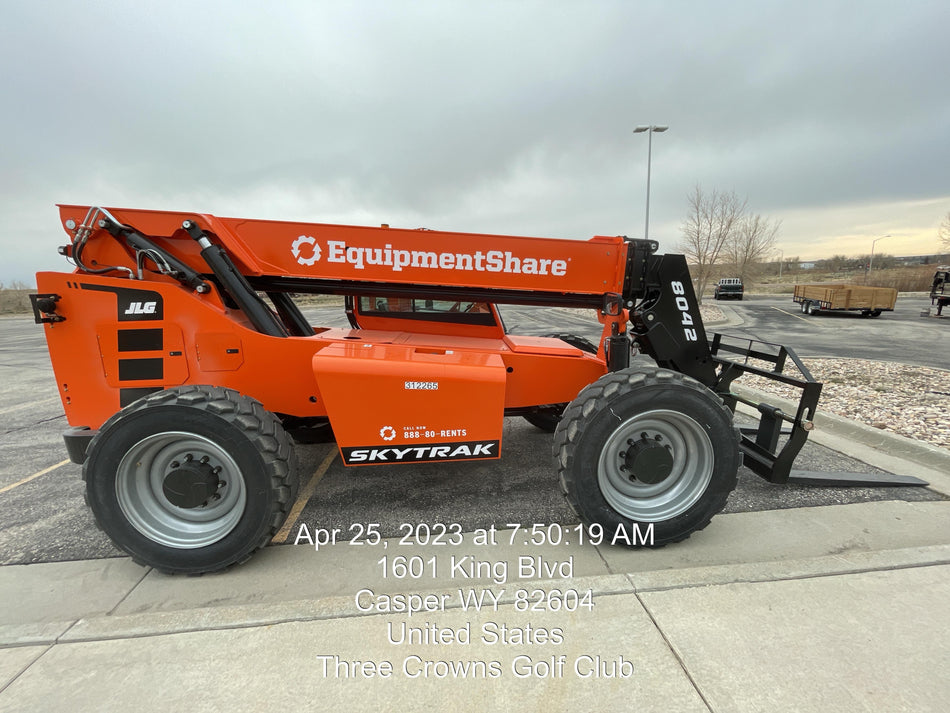 2023 SKYTRAK 8042