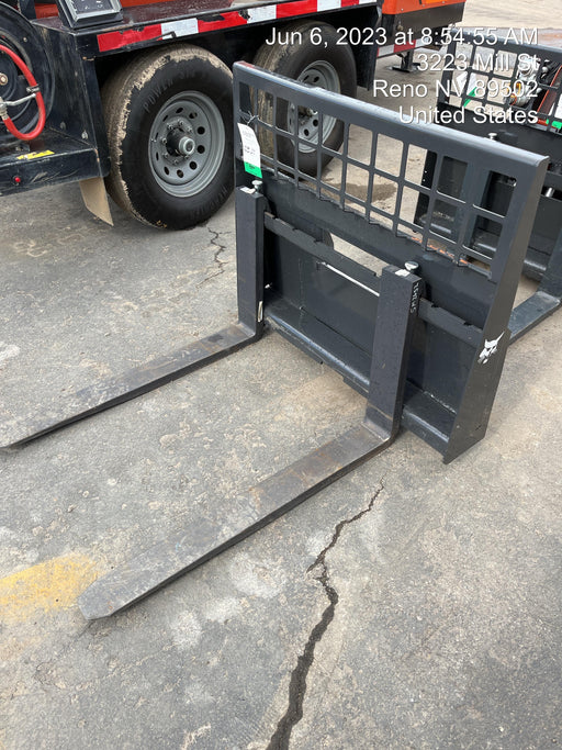 2023 BOBCAT 36" Mini Skid Steer Fork Carriage - Bobcat