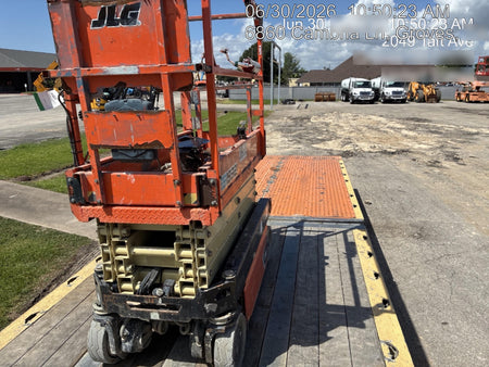 2022 JLG ES1932