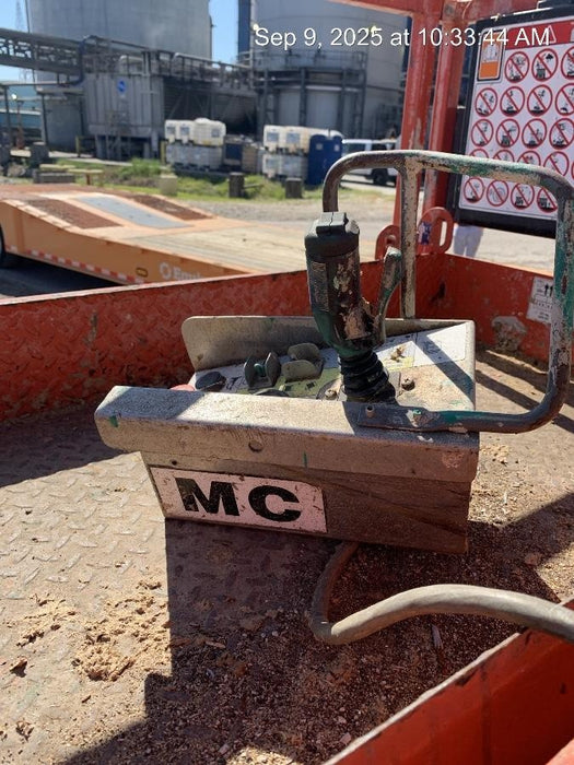 2016 Skyjack SJIII-3226 Standard Options