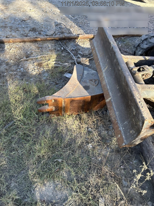 2020 TAKEUCHI TB-235-2CR