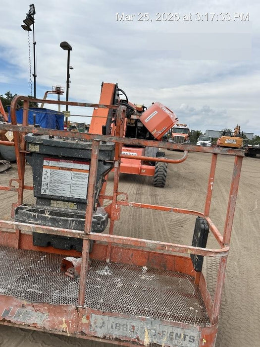 2021 JLG 460SJ
