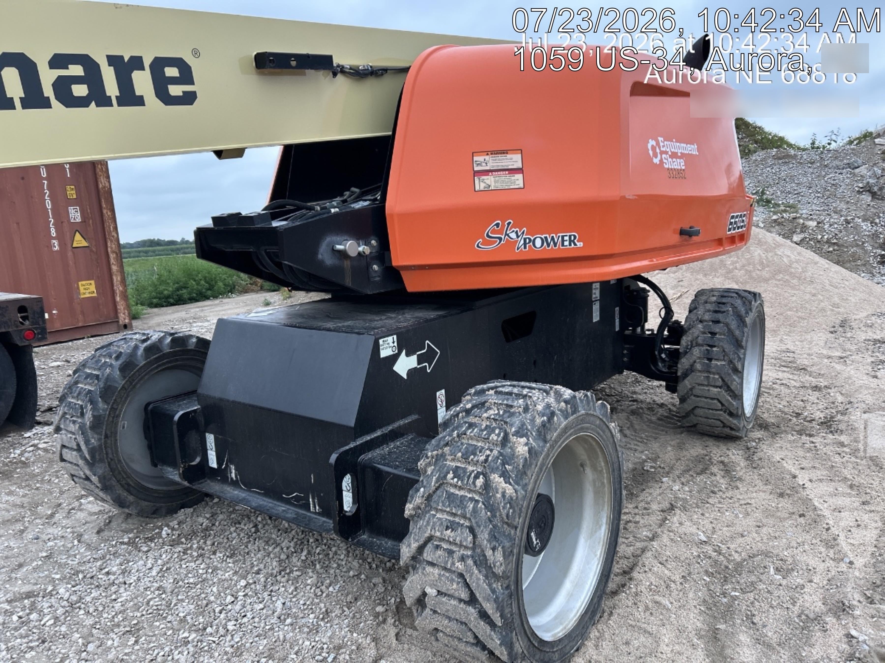 2023 JLG 660SJ