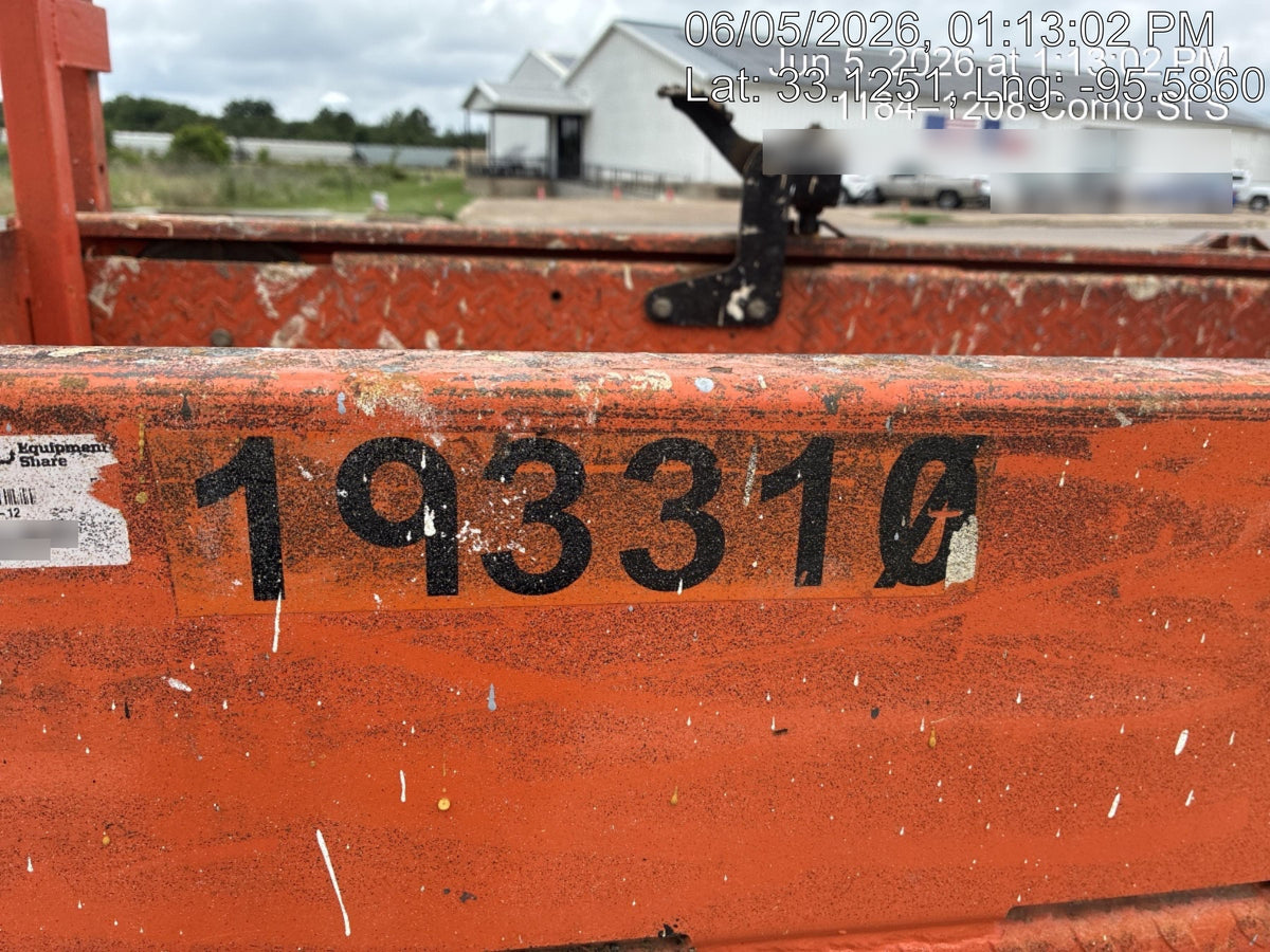 2021 JLG ES1932