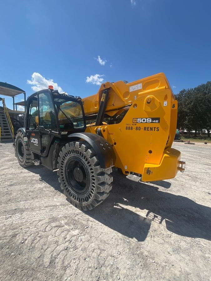 2024 JCB 509-42