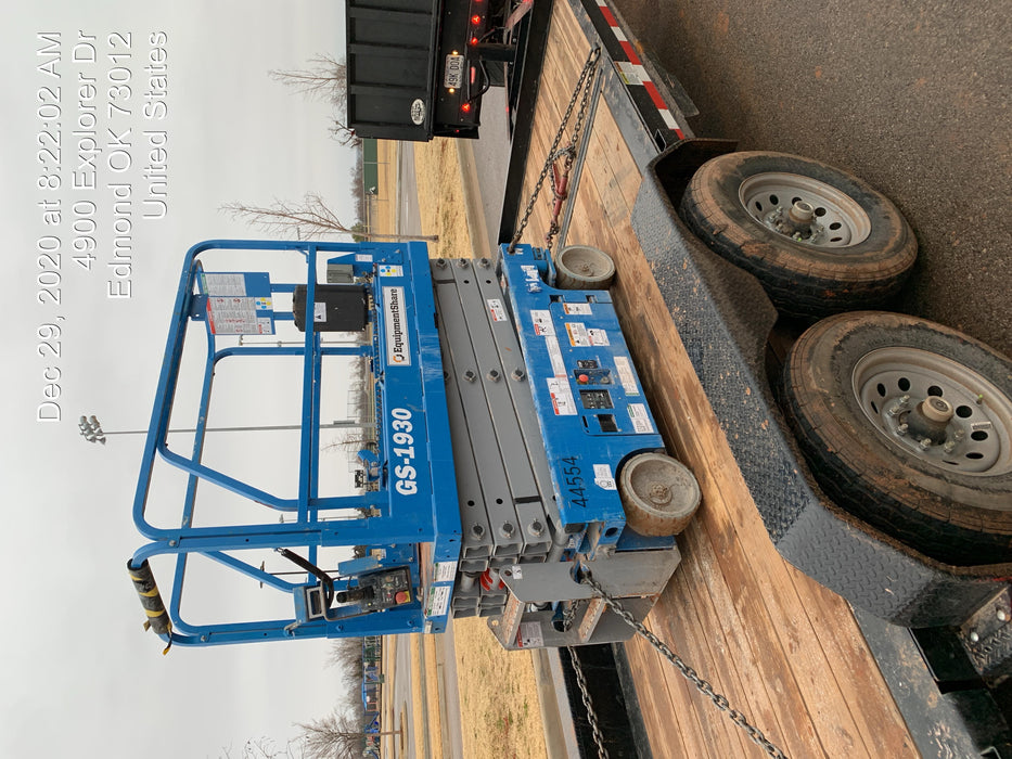 2019 Genie GS-1930 Fixed rails with chain Entry