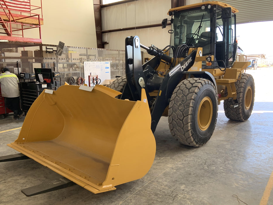 2019 JOHN DEERE 524L