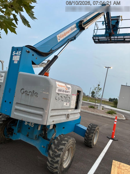 2018 GENIE S-45