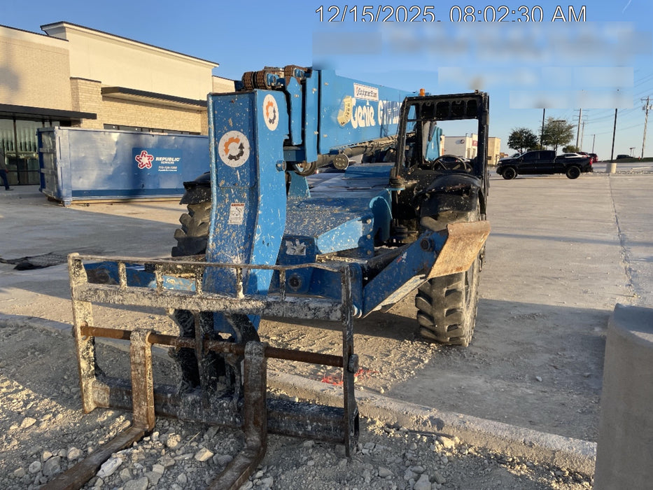 2018 Genie GTH-1056 Genie GTH-1056 w/ROPS, Work Lights, Solid Tires, RH Cab Mesh, Beacon, 60" Carriage and Forks