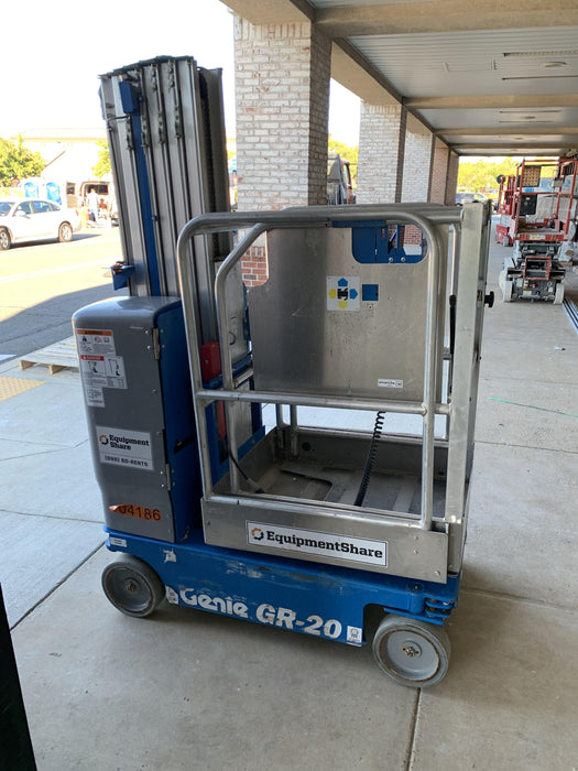2020 GENIE GR-20