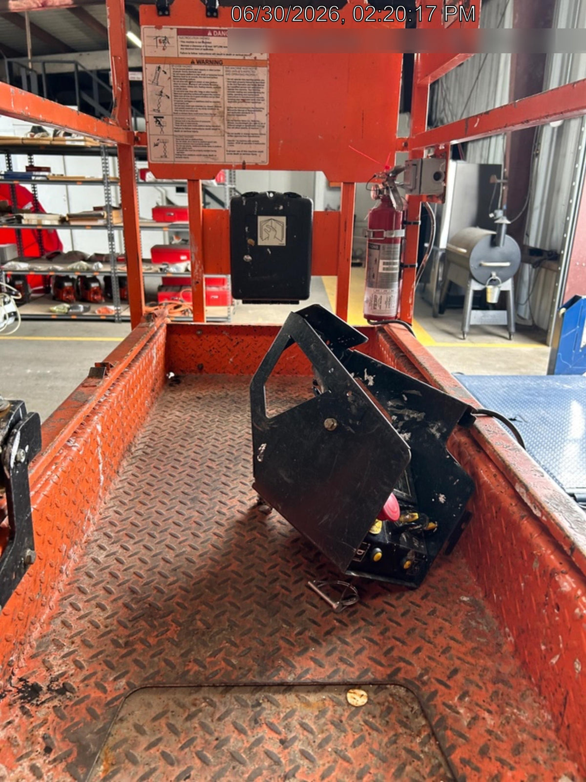 2021 JLG ES1932